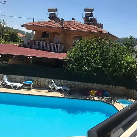 History Butik Ξενοδοχείο *